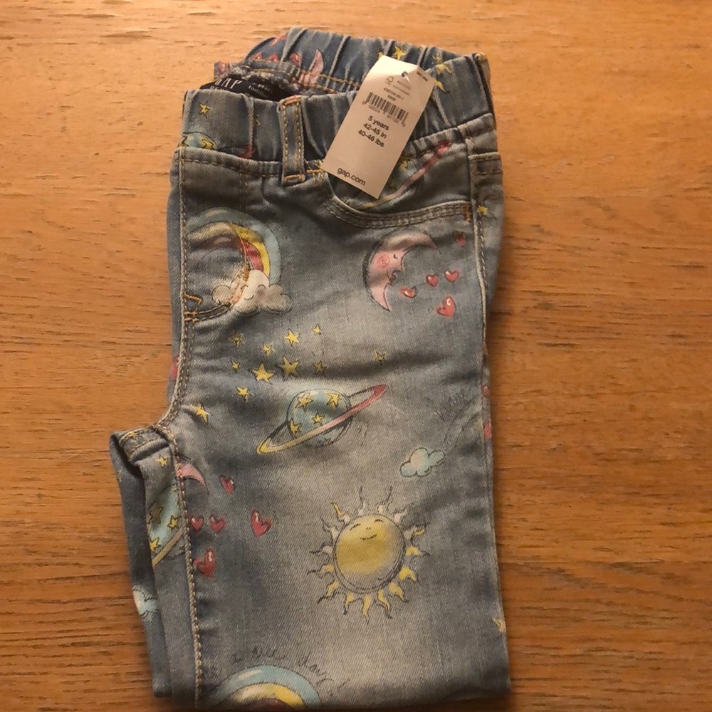 NWT baby gap jeans girls 5T